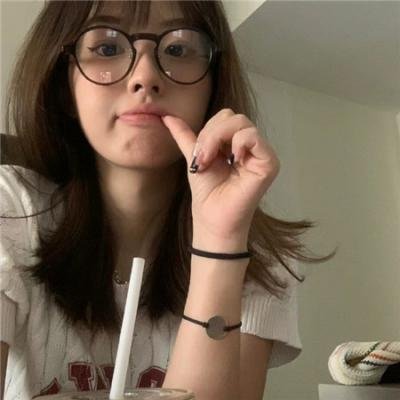 潜藏敌影